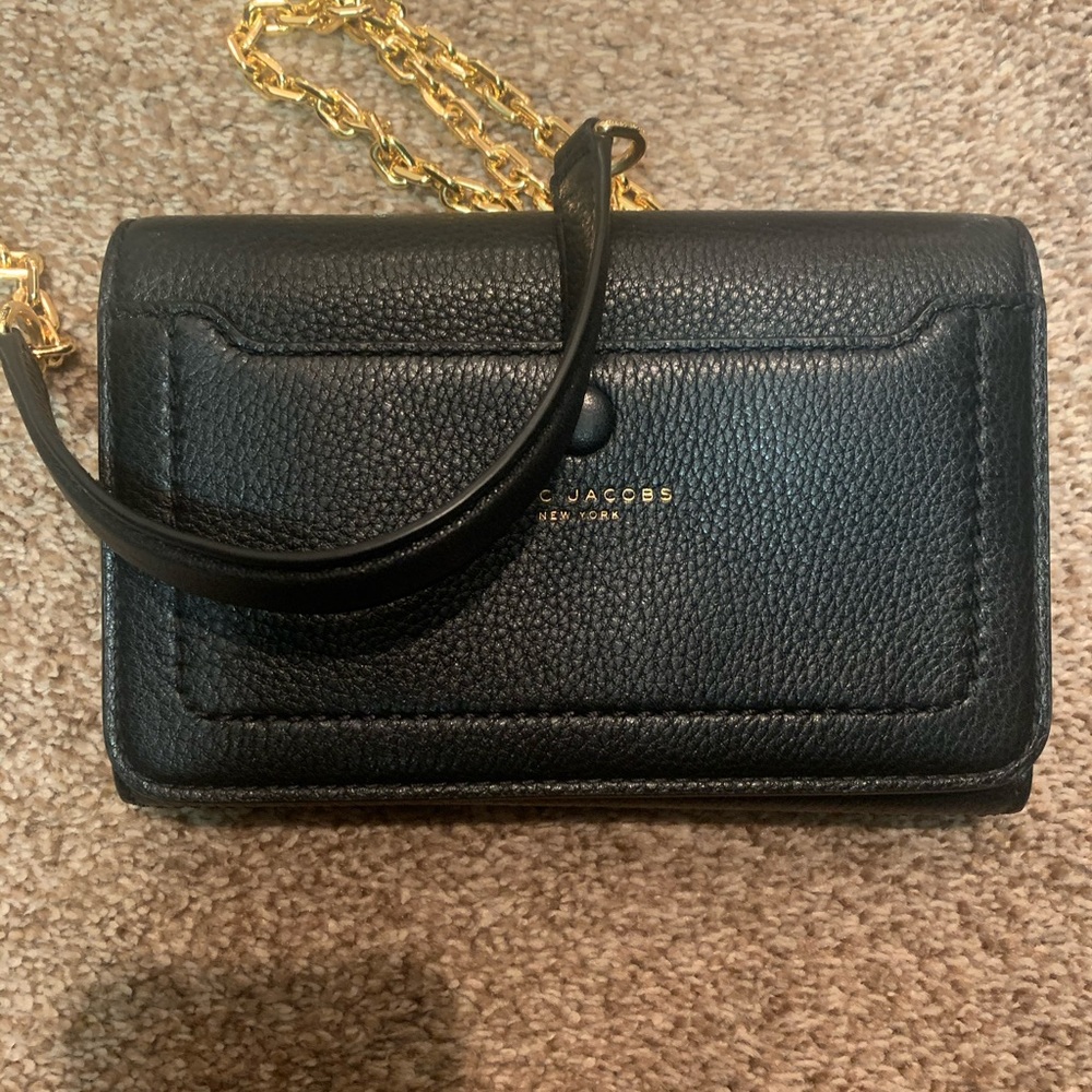 Marc Jacobs chain wallet